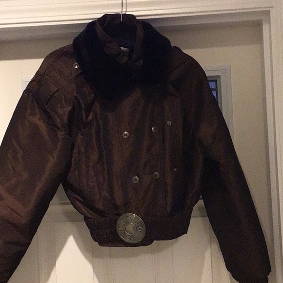 Vintage FERA ladies ski jacket.  Rarely worn.  Excellent condition. - Picture 1 of 4